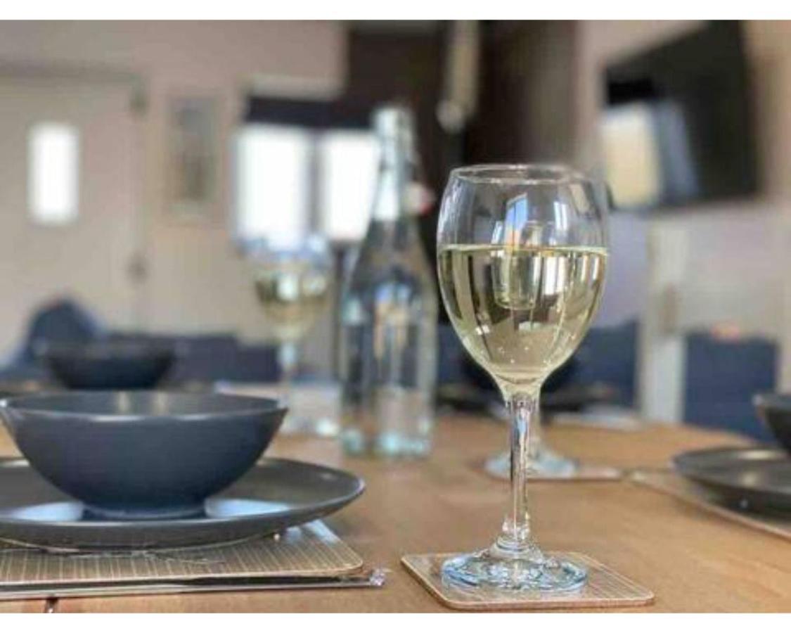 Sycamore Holiday home Tenby